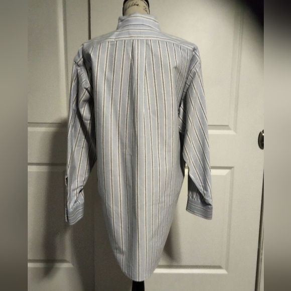 Men's Ralph Lauren Button Down Shirt - Picture 2 of 5